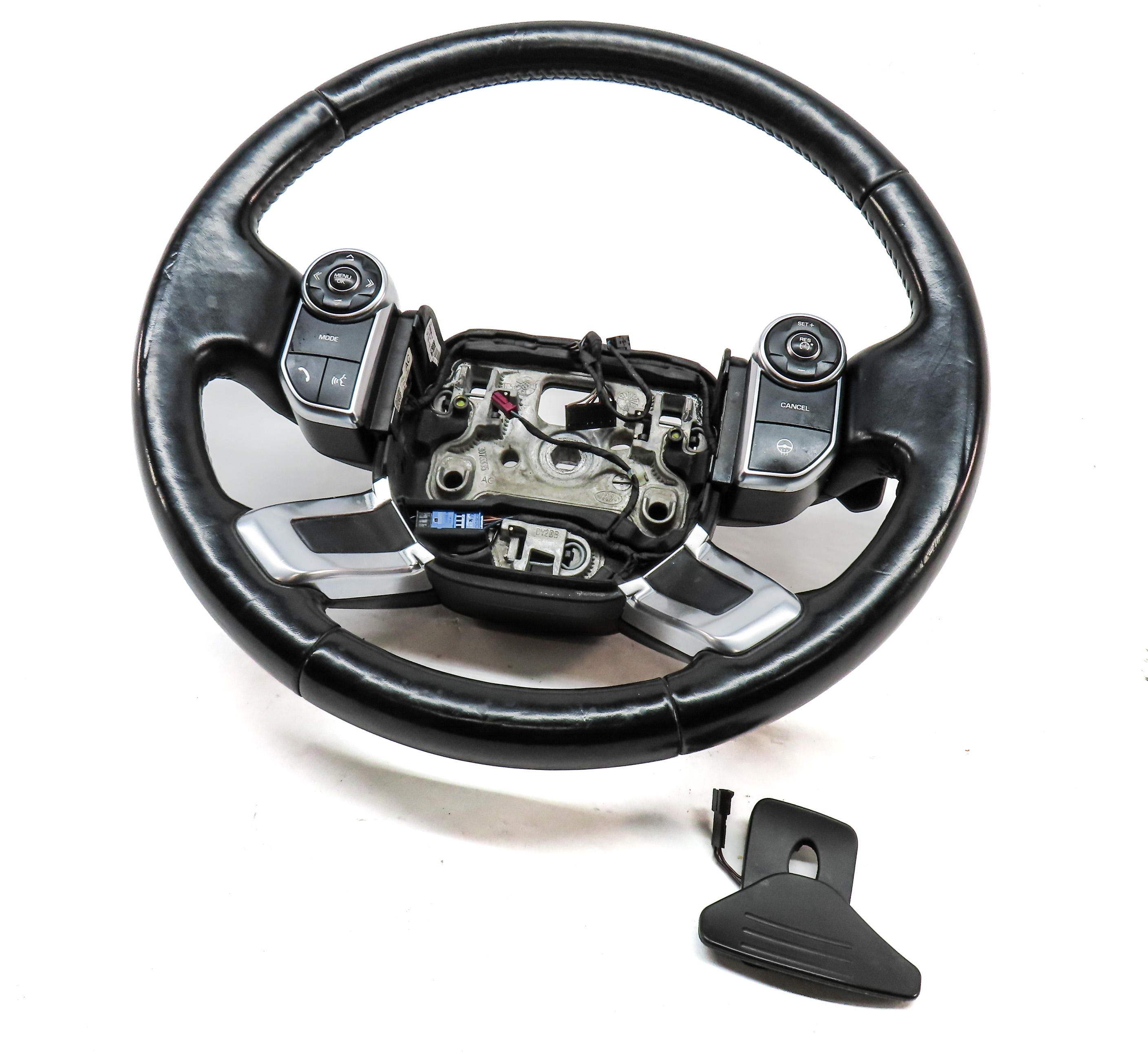 13-21 LAND ROVER DISCOVERY RANGE ROVER (L405 L462) HEATED STEERING WHEEL (BLACK) — exact item pictured